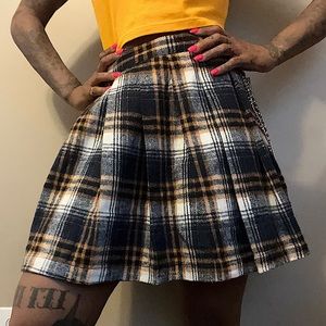 Angel kiss plaid skirt